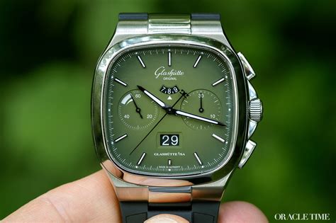 glashutte seventies chronograph panorama date.